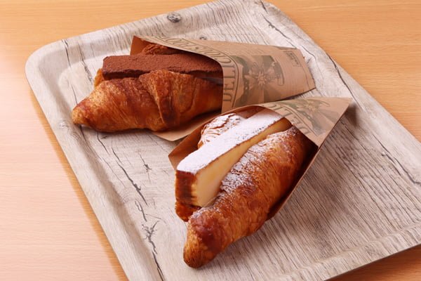 クロワッサンカタラーナ